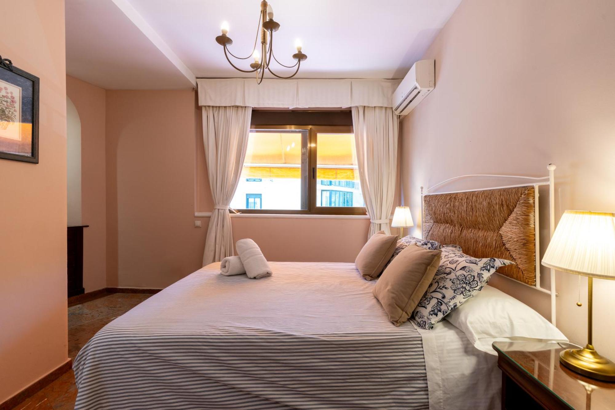 Penthouse!!! Center Of Seville!!! 2 Bedroom + 2 Bath!!! Ngoại thất bức ảnh